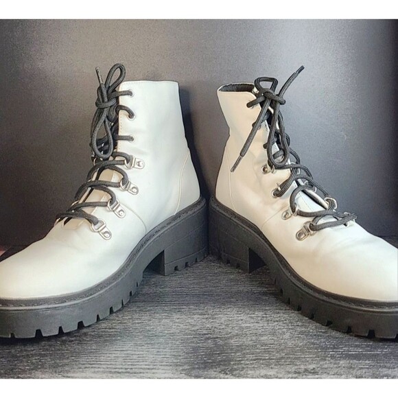 Skechers Women’s White Patent Leather Ankle Combat Goth Punk 90s Boots Size 9 - Picture 3 of 11